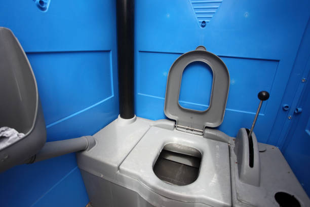 Best Portable toilet rental cost  in Victoria, KS